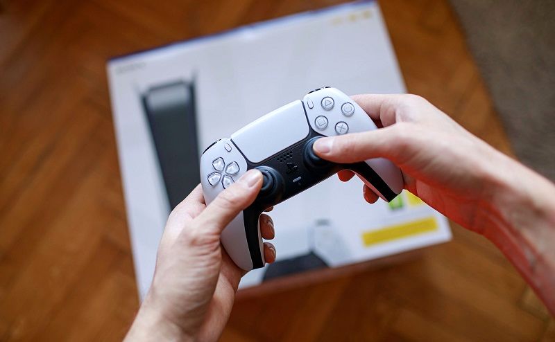 مقایسه ایکس باکس S با PS5؛ کنسول بازی سونی بخریم یا مایکروسافت؟
