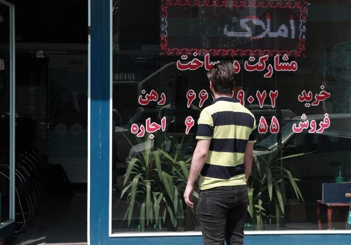 چرا بازار خودرو همچنان با کاهش قیمت روبرو ست؟