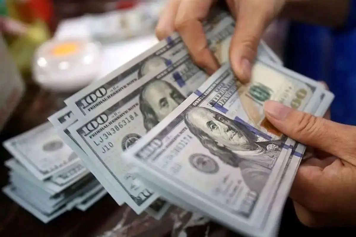 قیمت دلار نیمایی امروز 5 آذر 1403