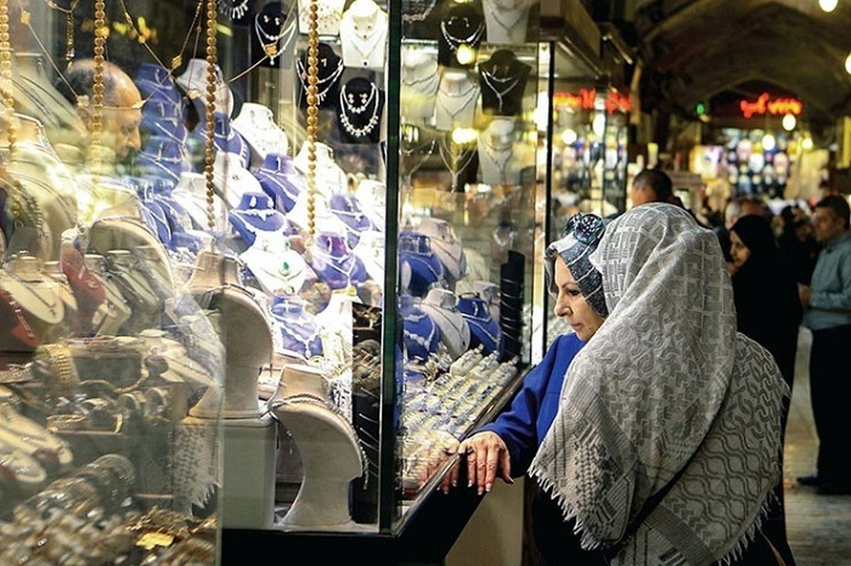 چرا دیگر روز مادر طلا هدیه نمیدهند؟