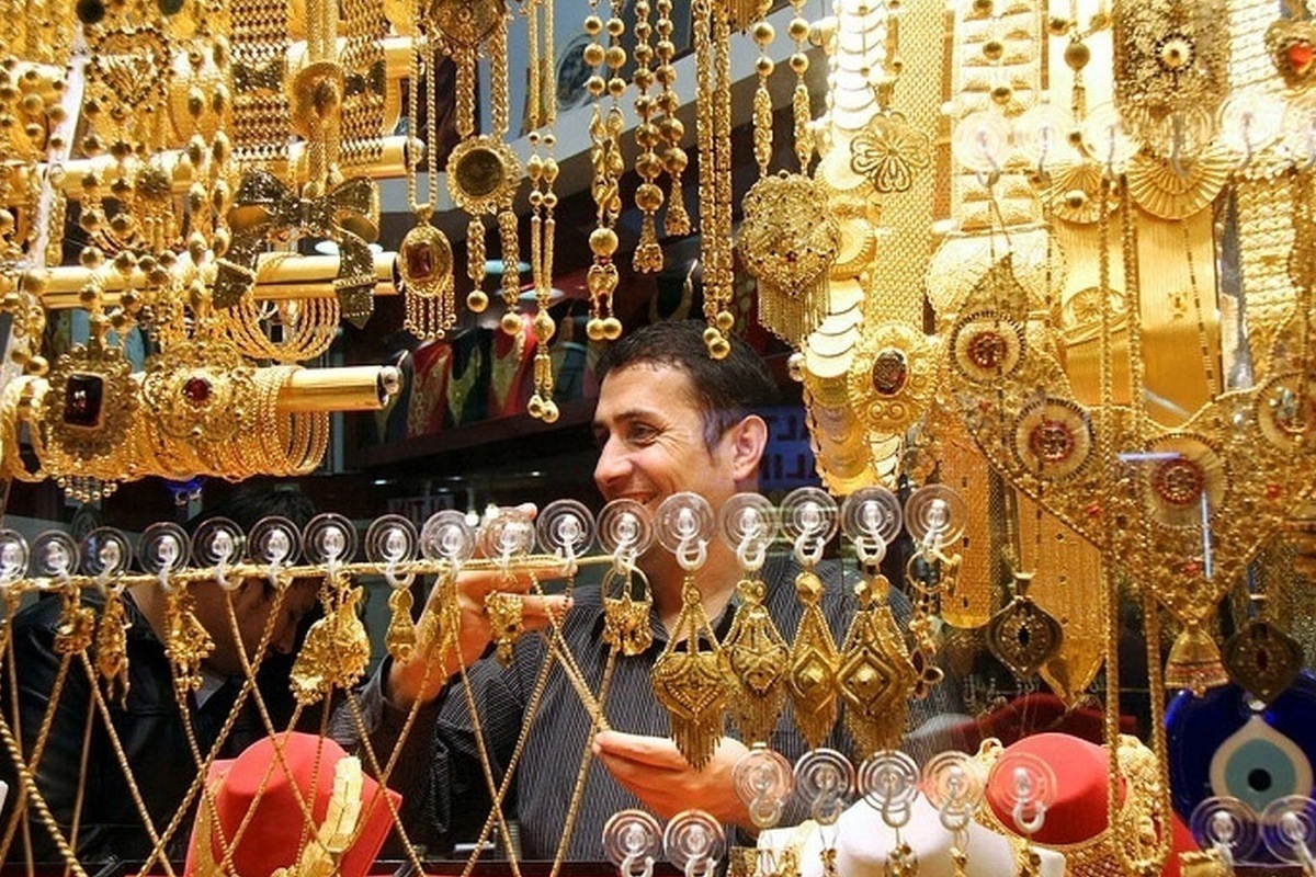 پنج لحظه مهم برای خریداران و سرمایهگذاران طلا در سال ۱۴۰۳ 2387675_533