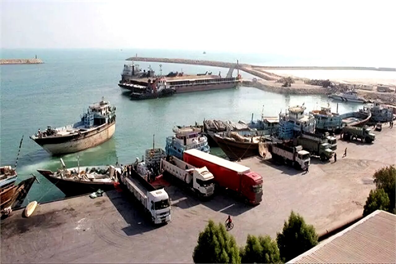 پیشرفت ۹۰ درصدی بندرگاه نخلناخدا/ مسیر بندرعباس به جزیره هرمز کاهش پیدا میکند
