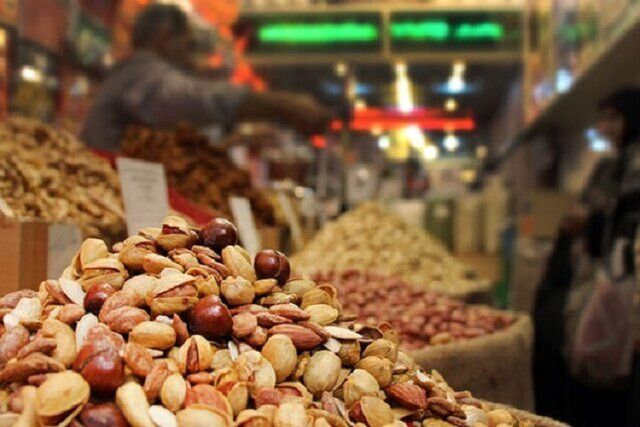 یک کیلو آجیل برای پذیرایی از چند نفر کافی است؟