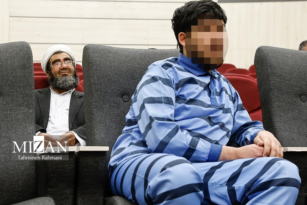 (تصاویر) محاکمه قاتلان دانشجوی دانشگاه تهران resized_2487218_434