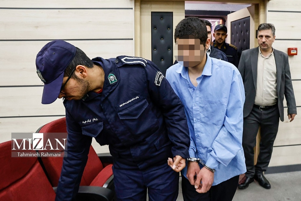 (تصاویر) محاکمه قاتلان دانشجوی دانشگاه تهران resized_2487225_277