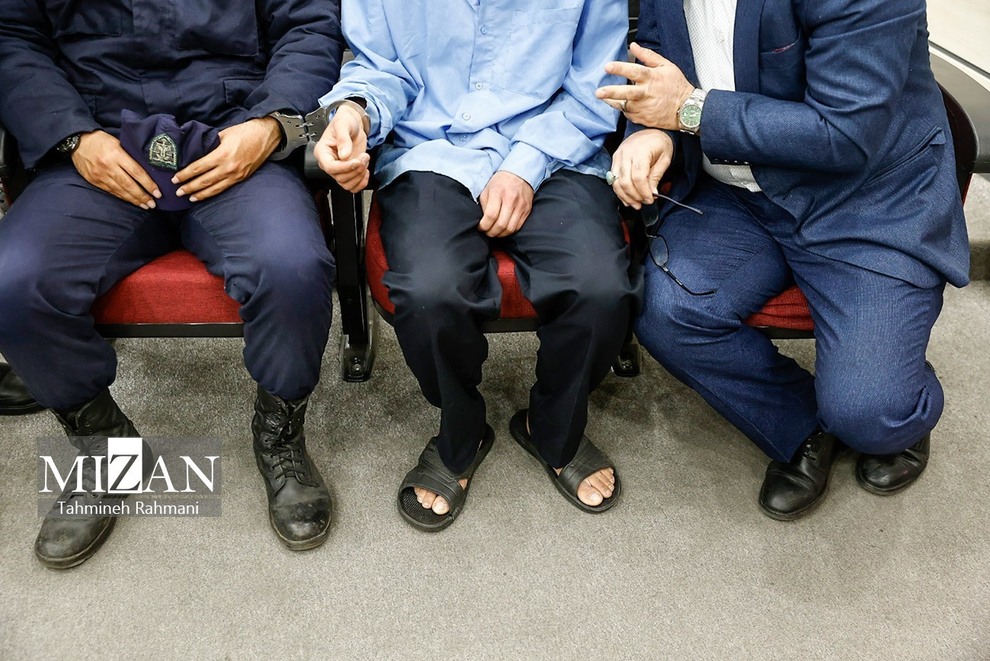 (تصاویر) محاکمه قاتلان دانشجوی دانشگاه تهران resized_2487227_408