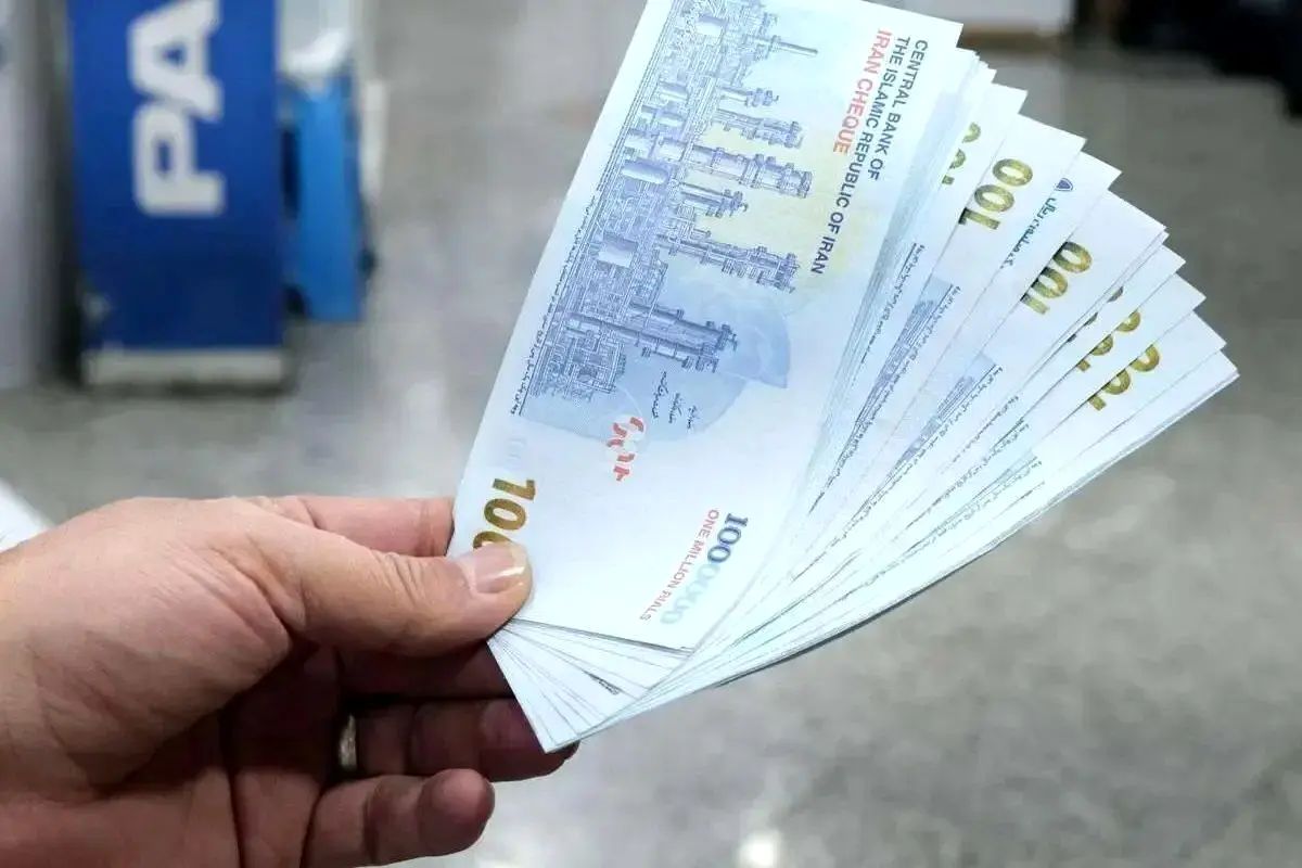 تکلیف دو پرداختی مهم کارمندان در سال 1404 روشن شد