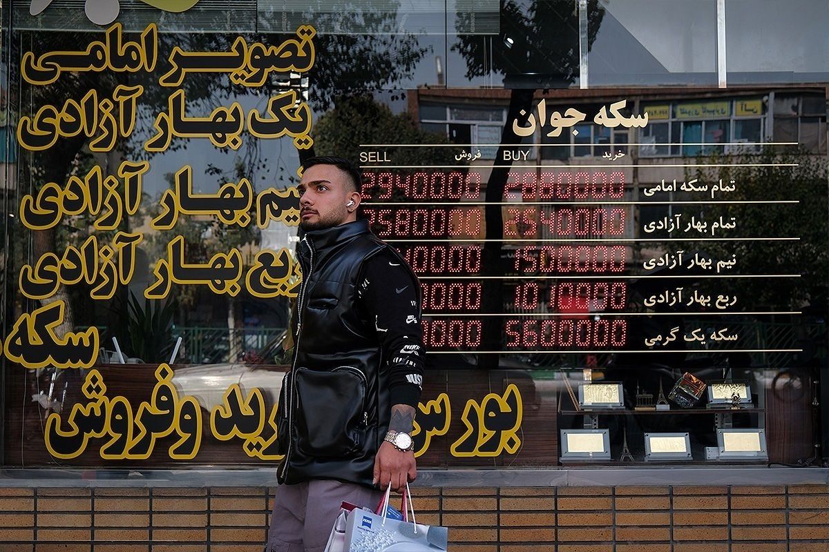 سقوط هفت میلیونی سکه در یک ساعت / قیمت طلا، سکه، دلار و یورو امروز سه‌شنبه ۱۹ فروردین ۱۴۰۴