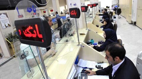 بانکداری در ایران روی دور تند؛ سواد مالی جا ماند+ نمودار