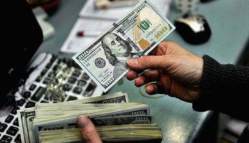 درهم امارات 285,480 ریال / جدول قیمت دلار و یورو  و انواع ارز امروز دوشنبه ۱۸ فروردین ۱۴۰۴