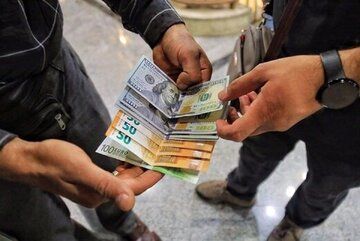 اوضاع عجیب میدان فردوسی؛ همه فروشنده شدند!