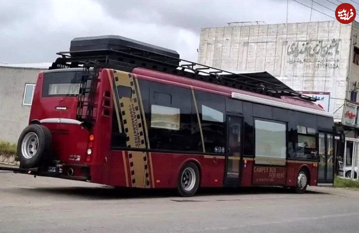 تصاویر؛ نگاهی به امکانات، مشخصات و قیمت کمپر «ارسطو» در سریال پایتخت 7 photo_2025-03-28_23-59-20
