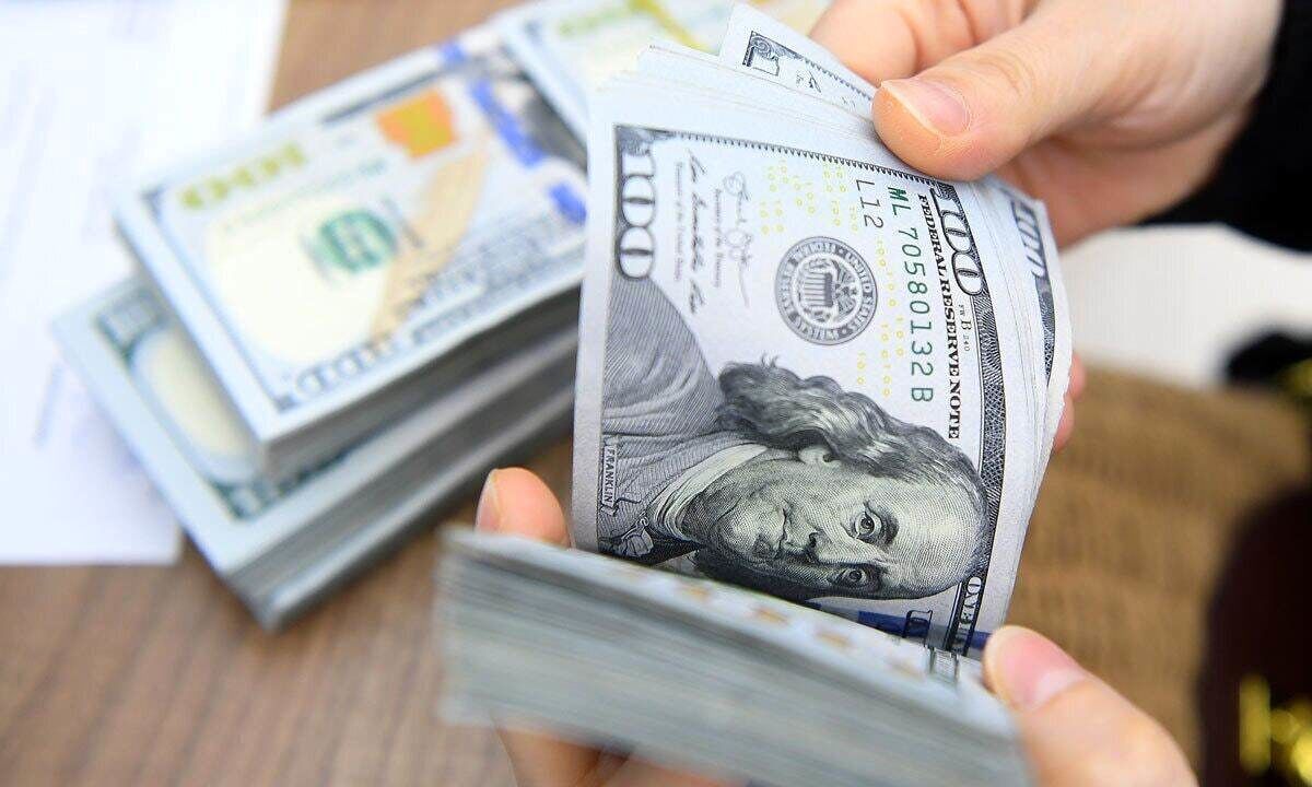 کدام ارزها رکورددار سقوط در سال 2025 هستند؟