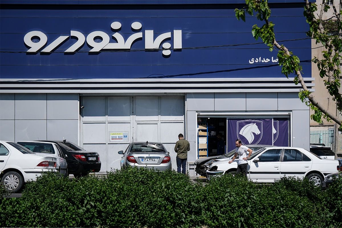 خیز دوباره ایران‌خودرو برای افزایش قیمت‌ها در کارخانه!