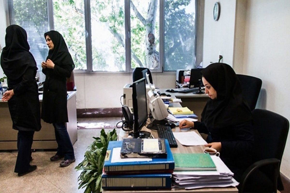 پرداخت فوق العاده خاص به کدام دسته از کارمندان دولت تعلق میگیرد؟