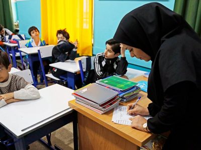 حقوق معلمان و فرهنگیان در سال 1405 چقدر می شود؟/ فیش حقوقی معلمان خبرساز شد