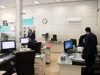 تغییر بزرگ در حقوق کارمندان/ پرداخت مزایا به کارکنان دولت تغییر کرد